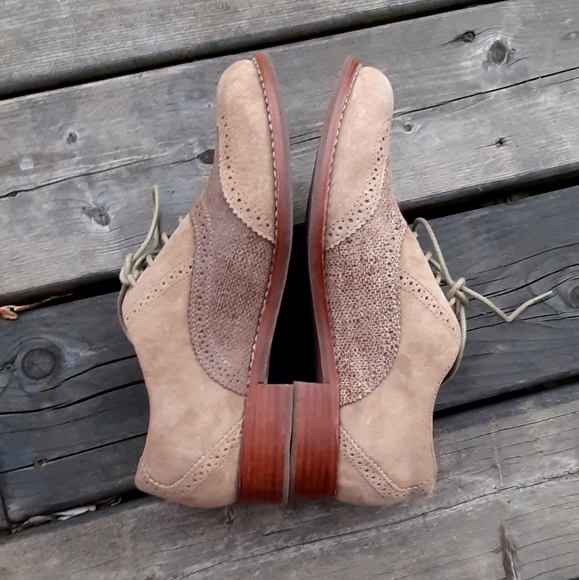 Sebago Lace-Up Dress Shoe - Picture 3 of 8